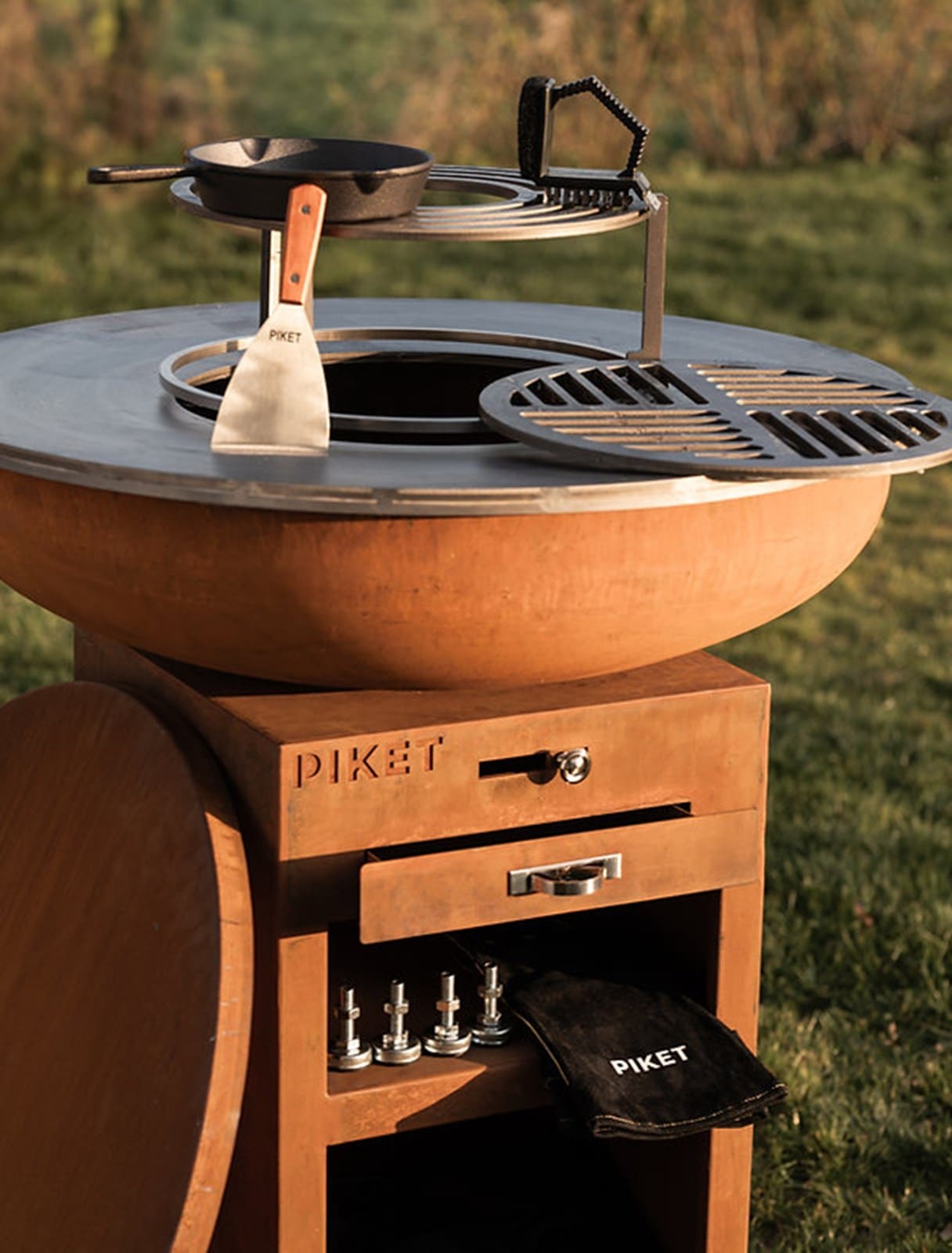 Barbecue Plancha Mobile en Acier Corten (1/3)